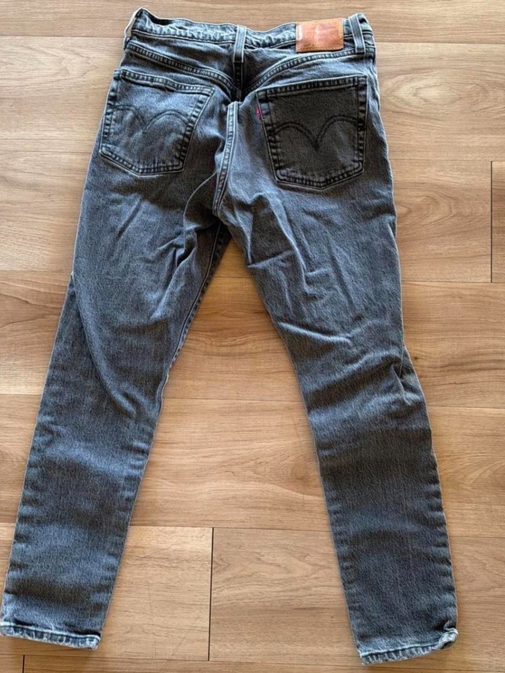 Levi’s black jeans - Picture 2 of 3